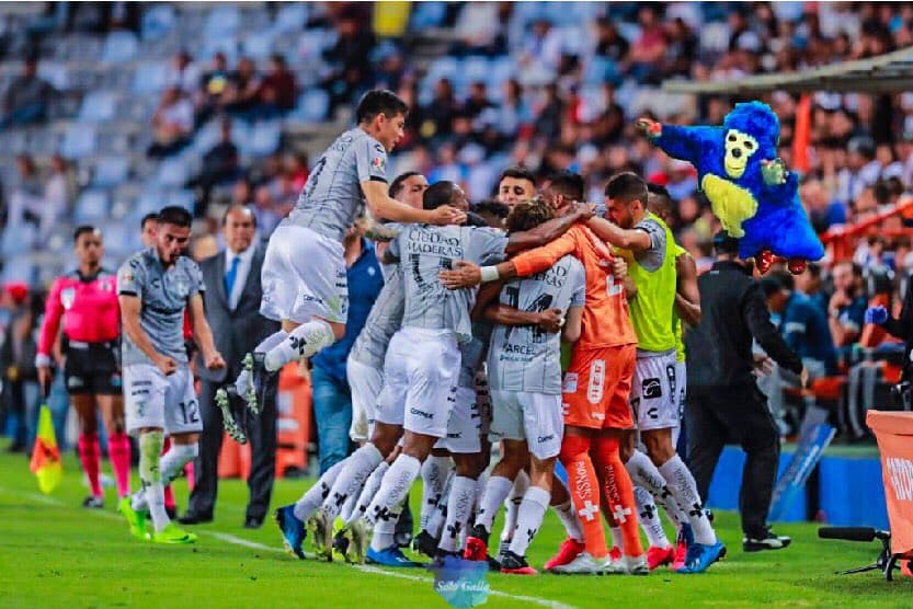 El pequeño gran luchador del CMLL se ha vuelto famoso en redes sociales.