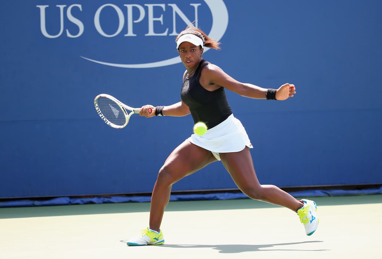 La estadounidense Sachia Vickeryeliminó a la rusa Natalia Vikhlyantseva con parciales 6-4, 4-6, 6-1.