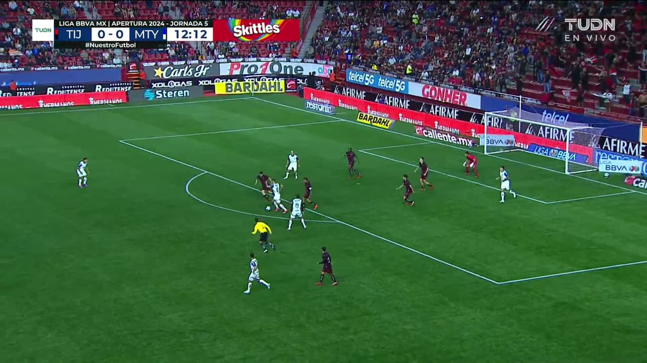 ¡TIRO ATAJADO! disparo por Sergio Canales.