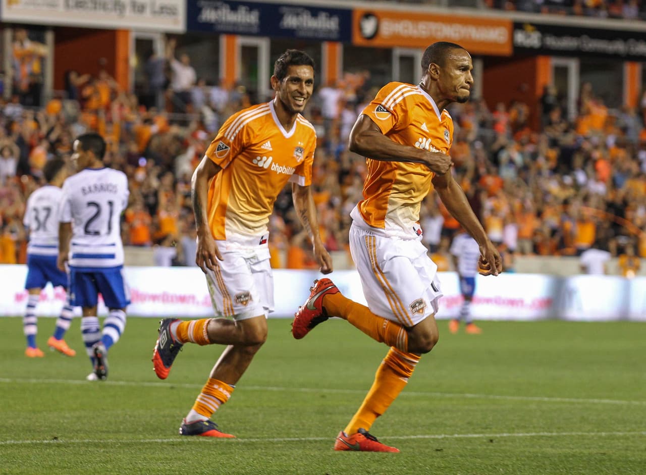 Ricardo Clark y el Houston Dynamo golean al FC Dallas