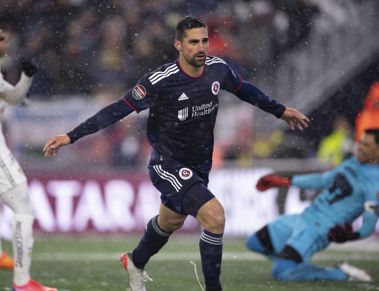 New England Revolution fue muy superior a los Pumas y se impuso gracias a un doblete de Adam Buksa y otro tanto de Sebastian Lletget.