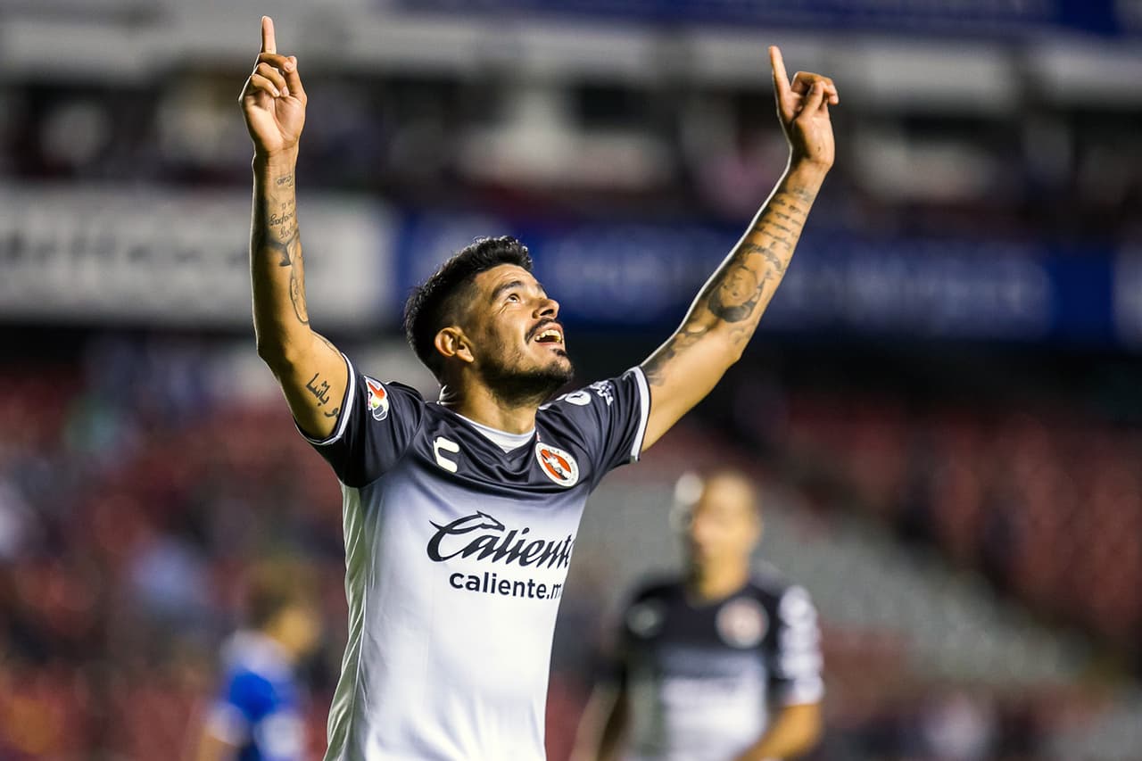 Tijuana logra su segunda victoria consecutiva del torneo venciendo de visita al Querétaro