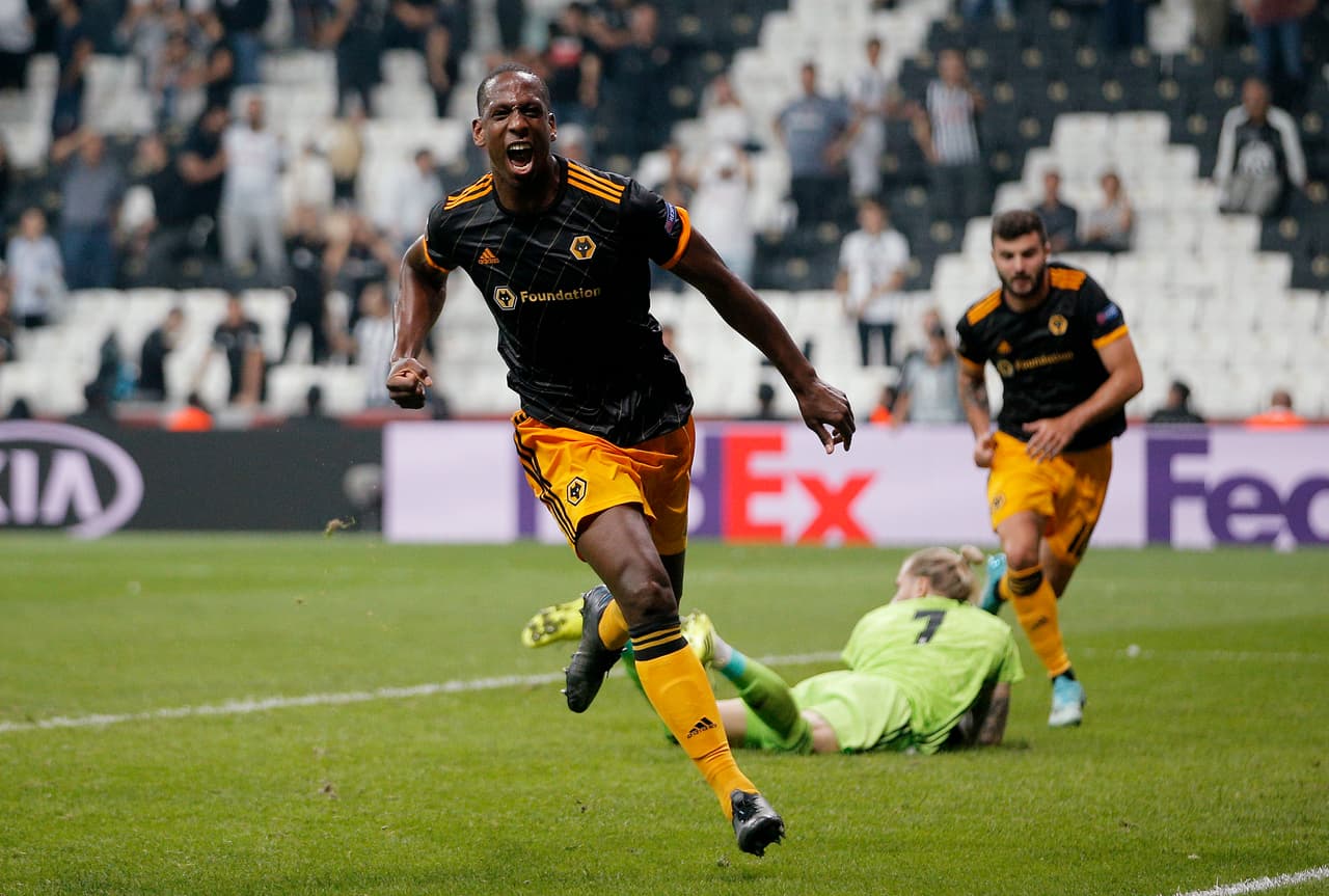 Los Wolves hicieron gol al 89’ pero fue anulado.