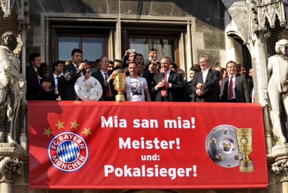 Otro club que recuperó parte de su poderío fue el Bayern Munich, que ganó todas las copas alemanas y así mejoró su imagen después de que en la campaña 2008-09 se quedó con las manos vacías.