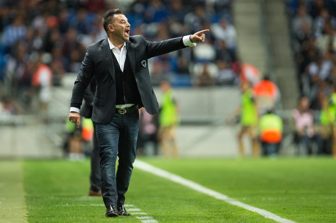 Mohamed cree que no afectará la ausencia de Reinoso