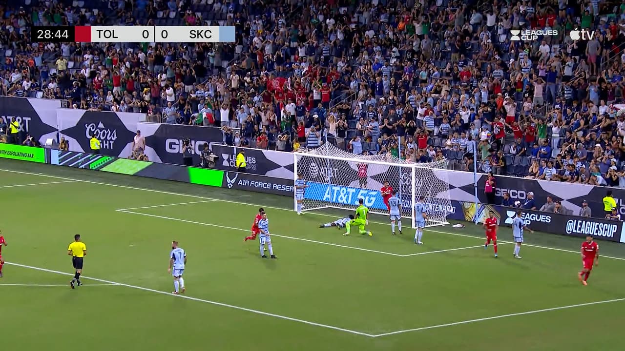 Ya gana Toluca... Autogol de Rosero y Toluca puso el 1-0