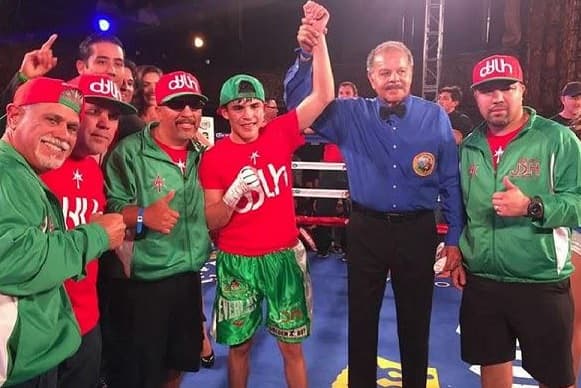 Diego De la Hoya ganó título mundial juvenil supergallo WBC