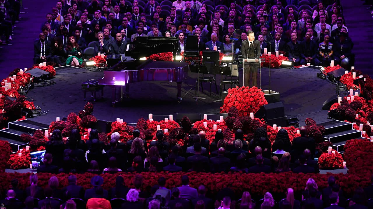 Emotivo adiós a Kobe Bryant en el Staples Center