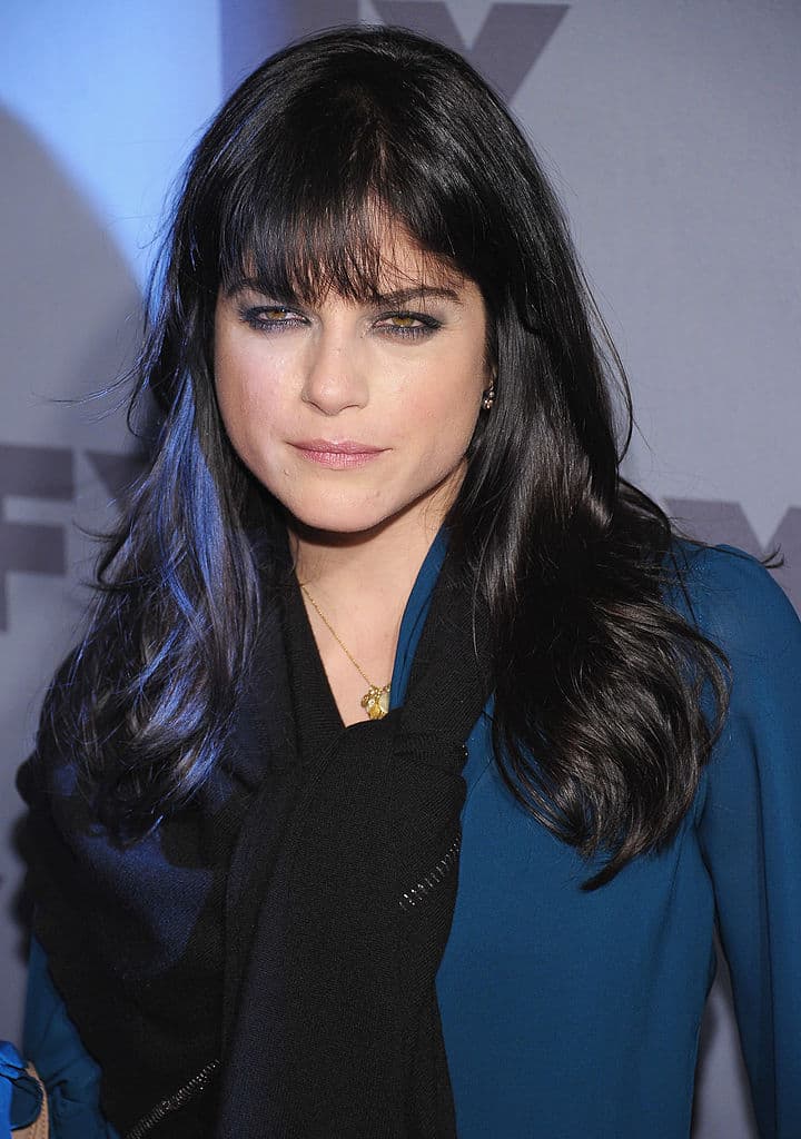 En el primer tráiler de ‘Introducing, Selma Blair’,ella es honesta y desarmadoramente sin filtros.