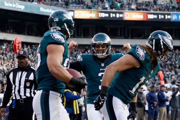 Mark Sánchez pasó para 307 yardas y un TD en su tercer inicio. Ha superado las 300 yardas en tres duelos en fila, empatando una marca del equipo.