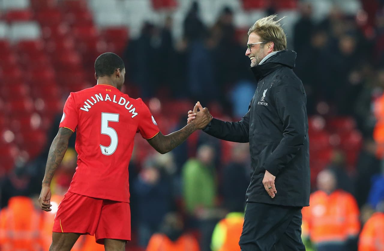 De inmediato se ganó un lugar en el equipo de Klopp, pero jugando como interior y sin la llegada a la que estaba acostumbrado.