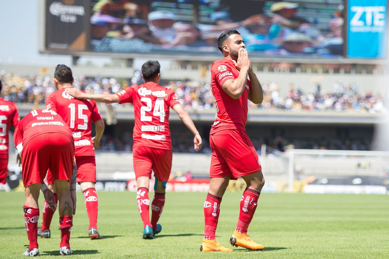 Toluca visitó Ciudad Universitaria y venció 1-0 a los Pumas que no logran levantar en el torneo.