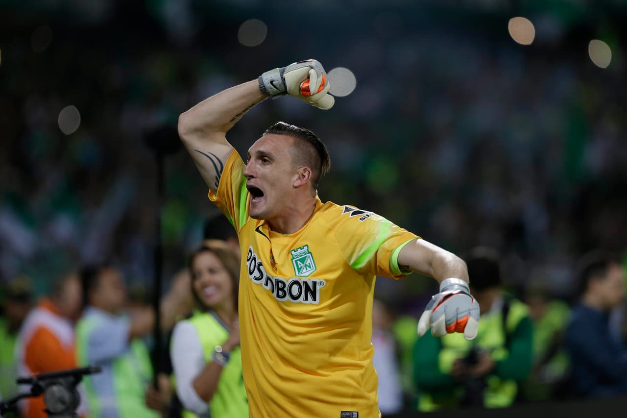 Franco Armani, tras llegar de un equipo del ascenso en Argentina, se hizo un lugar poco a poco en Atlético Nacional hasta ser el ídolo de la actual generación dorada. Es el jugador con más títulos ganados con 11 (5 Ligas, 3 Copas Colombia, 2 Superligas y una Copa Libertadores).