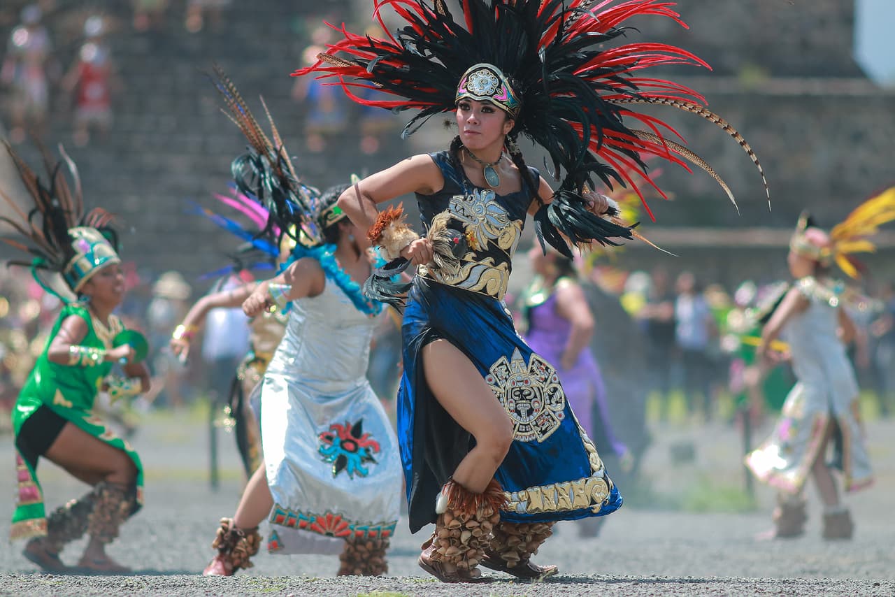 La llama que arderá en el pebetero de los Juegos Panamericanos de Lima 2019 fue creada en la ceremonia del fuego nuevo, ritual celebrado a la manera de la civilización Mexicas en las pirámides de Teotihuacán.