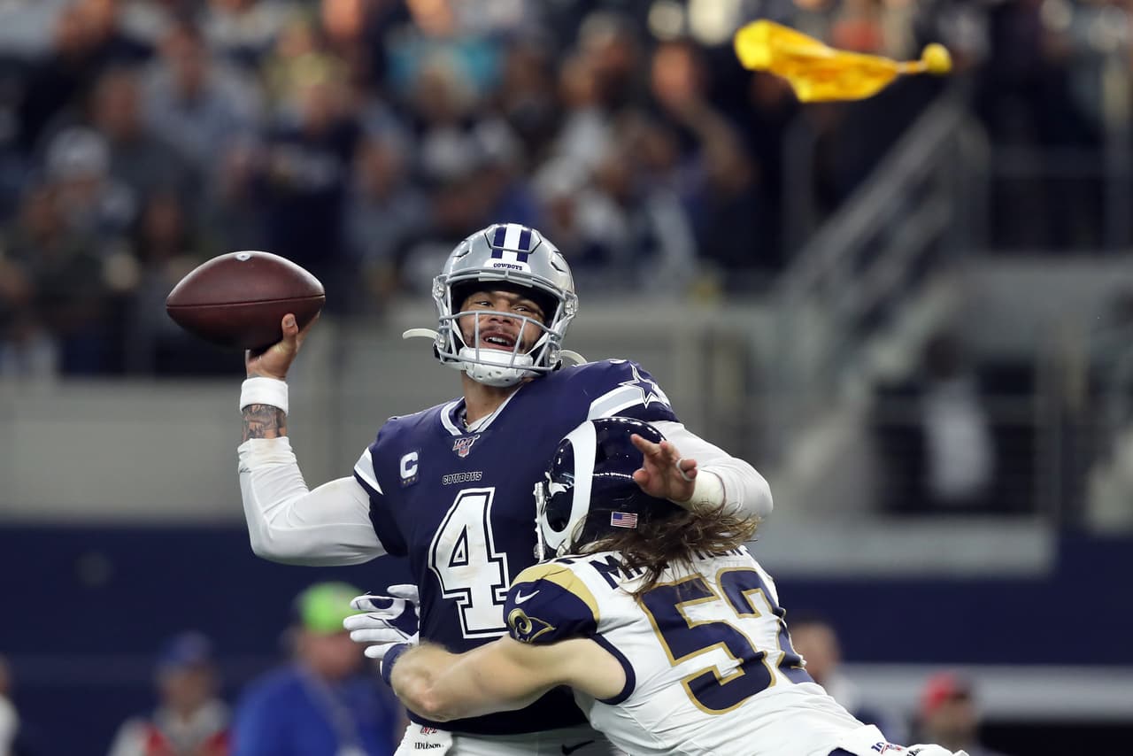 Dak Prescott lanza dos touchdowns y Elliott consigue dos más por tierra en el triunfo de los Dallas Cowboys.