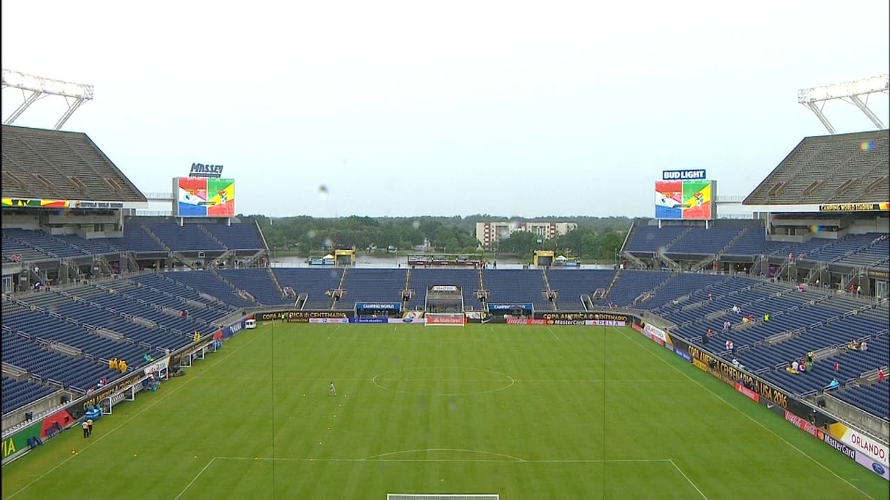 Así lucían las pantallas del Citrus Bowl previo al partido