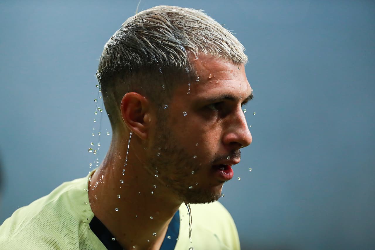 Cayó como un balde de agua fría para los capitalinos.