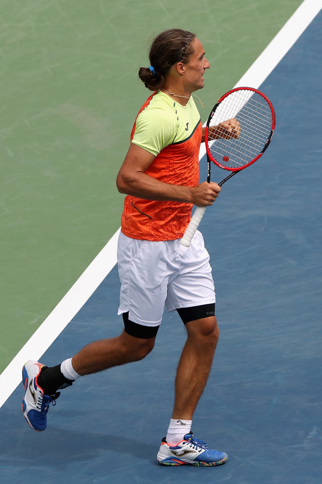 Triunfo categórico del ucranianio con parciales 6-1, 6-0 y 6-4.