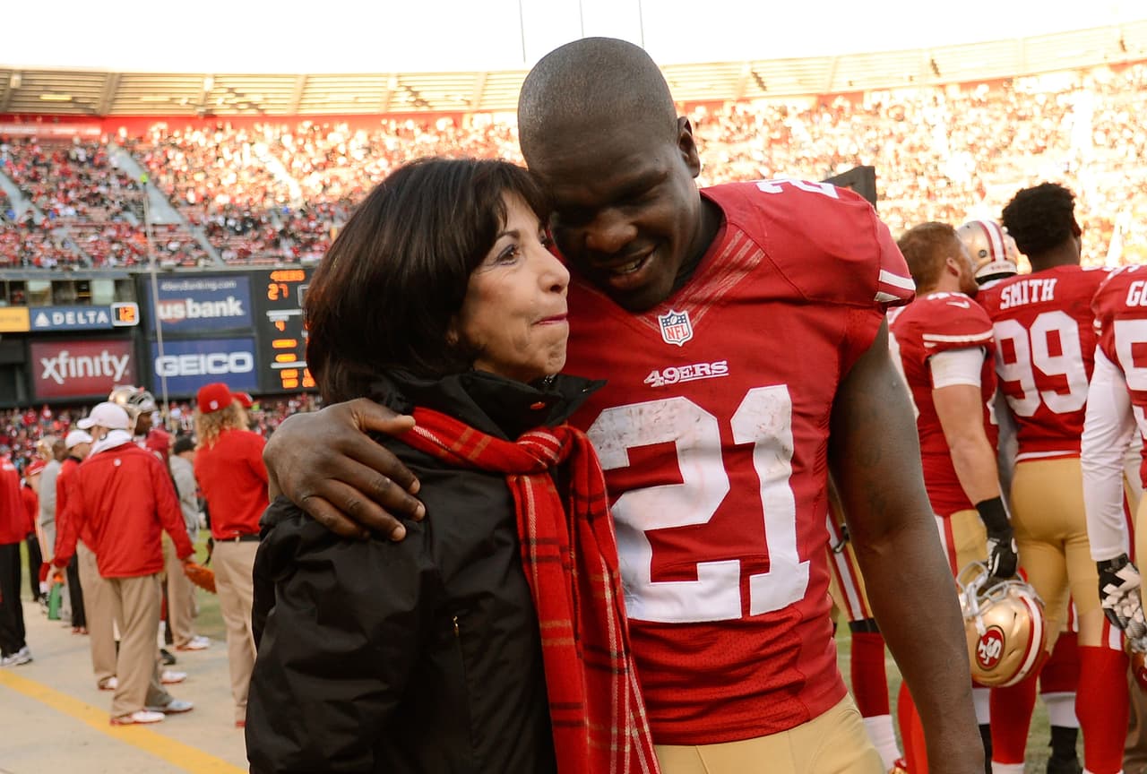 12. Denise York (Dueña de los San Francisco 49ers) - 2,5 miles de millones de dólares