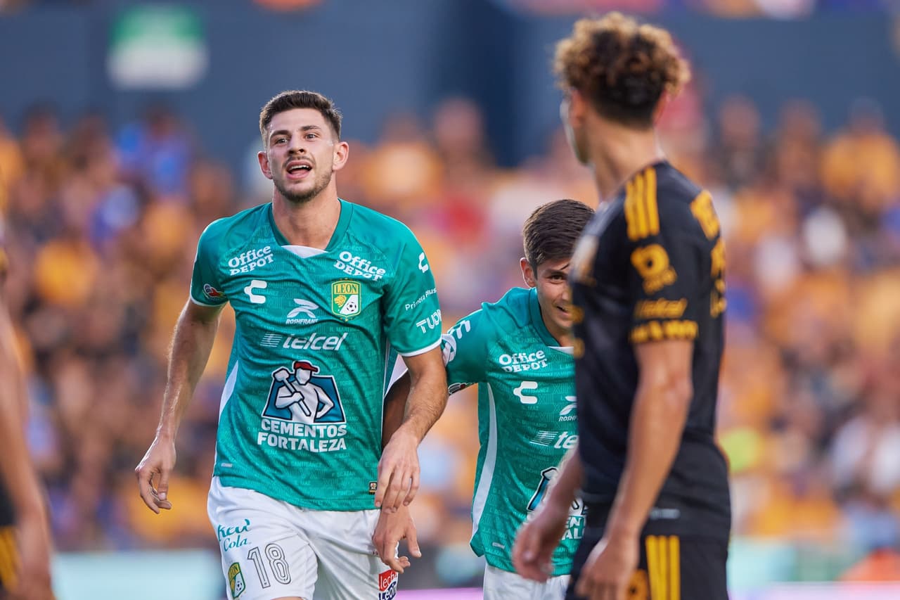 León venció a Tigres a domicilio con un autogol de Samir Caetano.