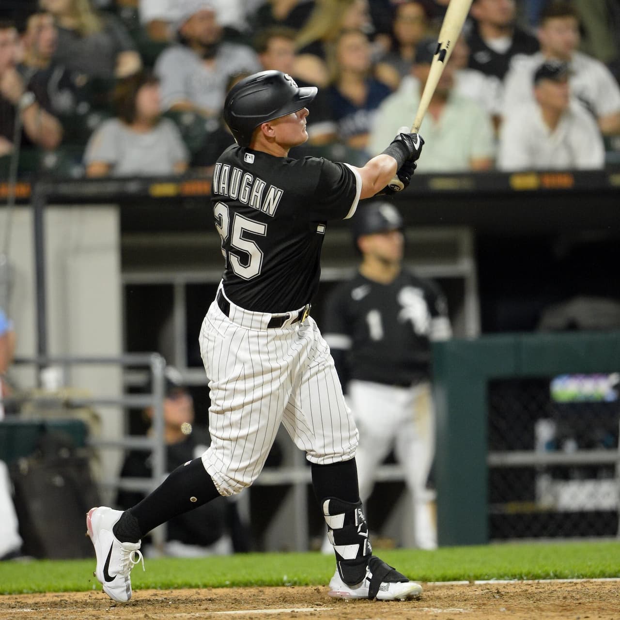 Tony La Russa vence con White Sox a sus Cardinals y brilla Vaughn