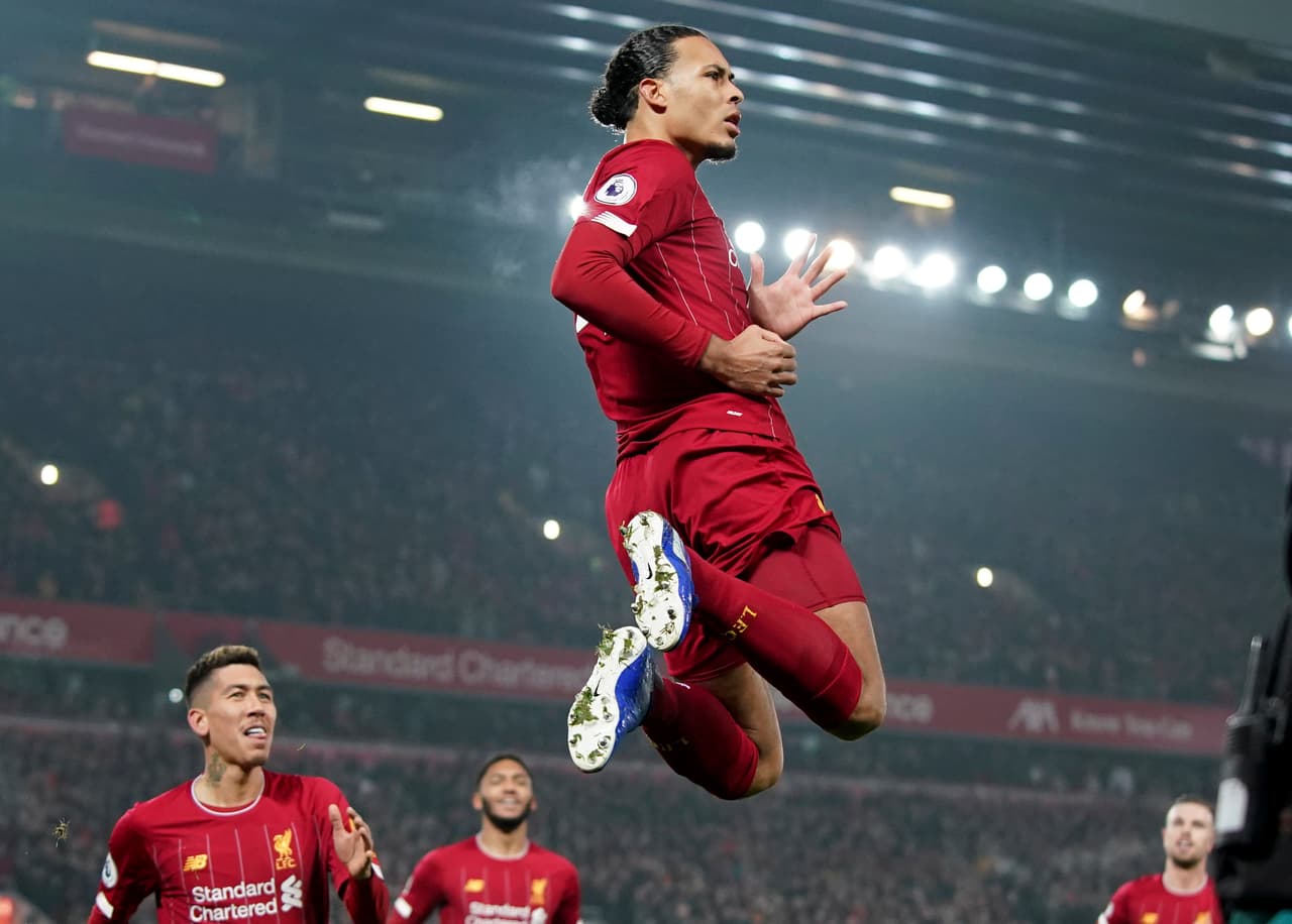 Defensa, Virgil Van Dijk del Liverpool.