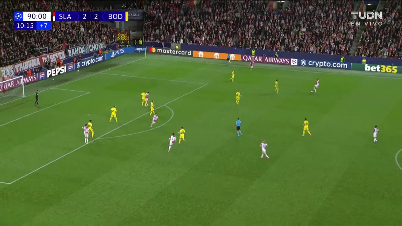 ¡TIRO ATAJADO! disparo por Ivan Schranz.