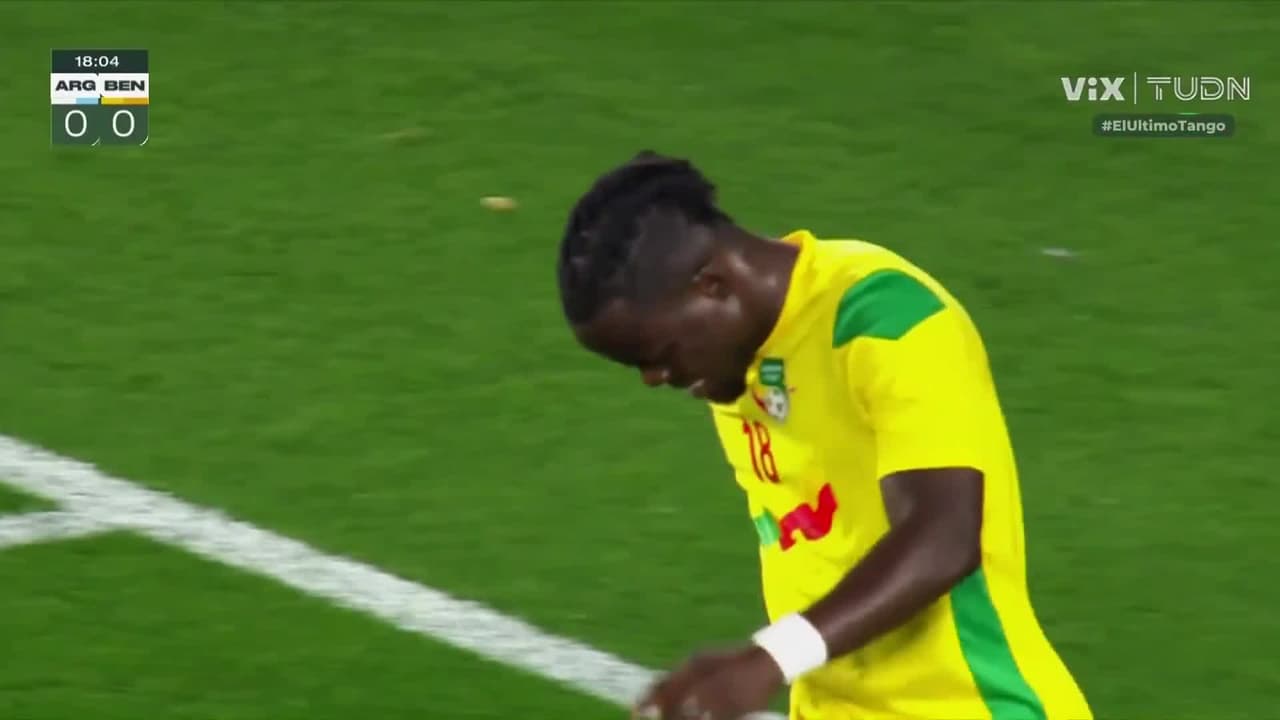 ¡Se salva Argentina! Benin se quedó a nada de anotar el primero de la noche