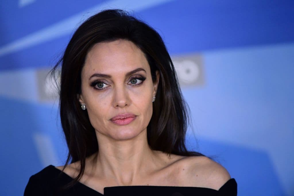 Los encargados de interpretar a los asesinos serán Nicholas Hoult y Aidan Gillen.
<br>