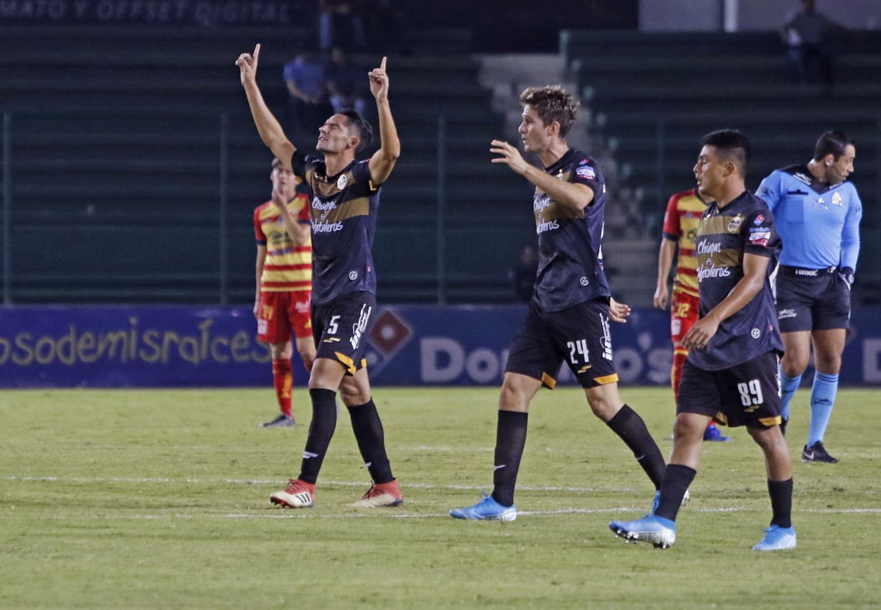Varone marcó al 19’ para los locales. Aristeguieta (29’) emparejó el encuentro e Isaac Díaz convirtió dos penales (39’, 75’). Imperiale (92’) pareció para cerrar el marcador.