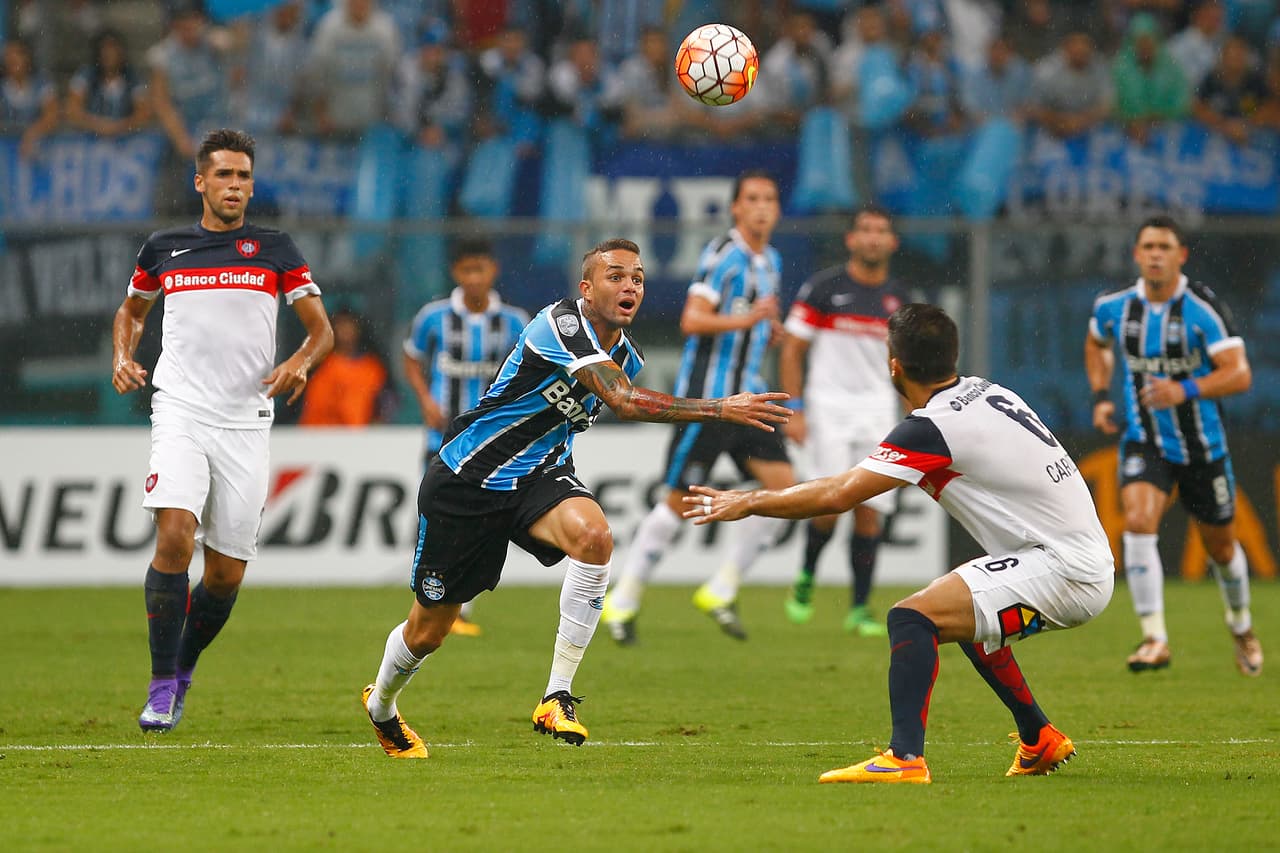 El duelo entre brasileños y argentinos fue muy táctico.