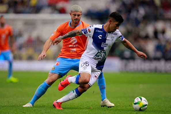 A pesar de la ventaja para los locales, el equipo de los Tuzos intentó emparejar las situaciones del encuentro pero no lo consiguió. La primera mitad finalizó con victoria parcial azulcrema.