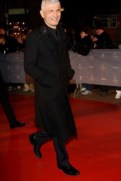 Previo a la gala, se vio desfilar por la alfombra roja a personalidades como el ex futbolista Fabrizio Ravanelli.