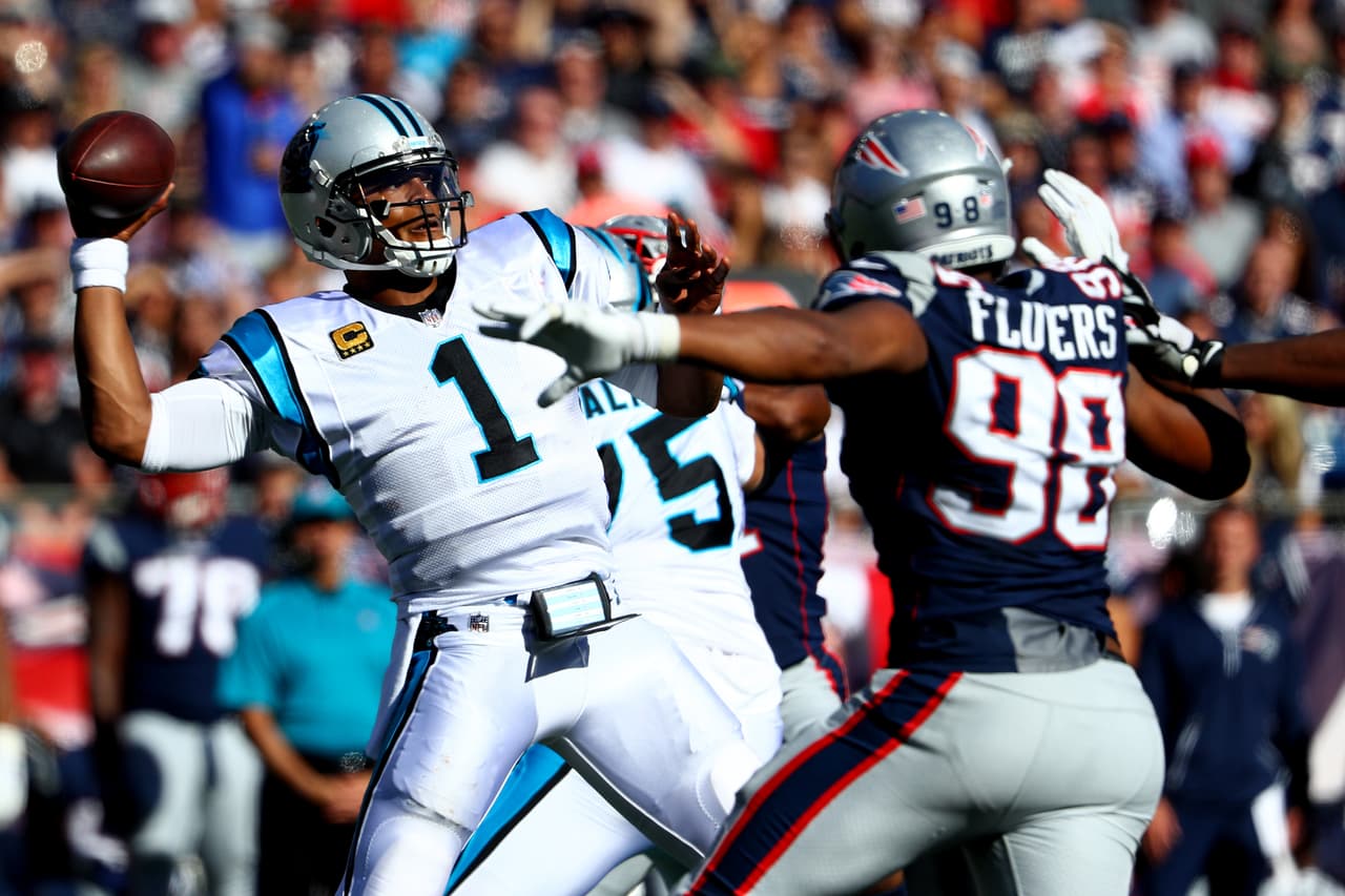 Semana 4: Por segunda vez en la temporada, NE perdió en casa y está vez el héroe fue Cam Newton, quien lanzó 3 pases de TD.