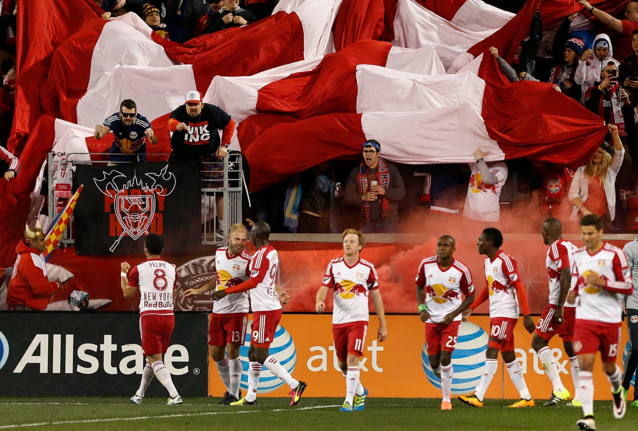 Red Bulls vuelve a soñar tras golear 4-0 al FC Dallas.
