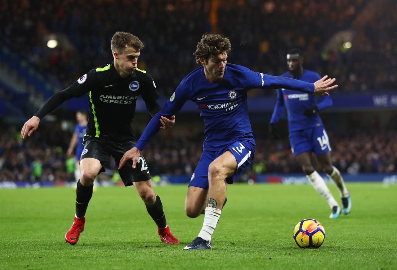 El lateral Marcos Alonso del Chelsea se llevó la distinción por su nivel.