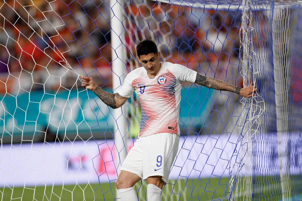 Ángelo Sagal, delantero del Pachuca, fue uno de los que comenzó como titular con la Roja y jugó hasta el minuto 87.