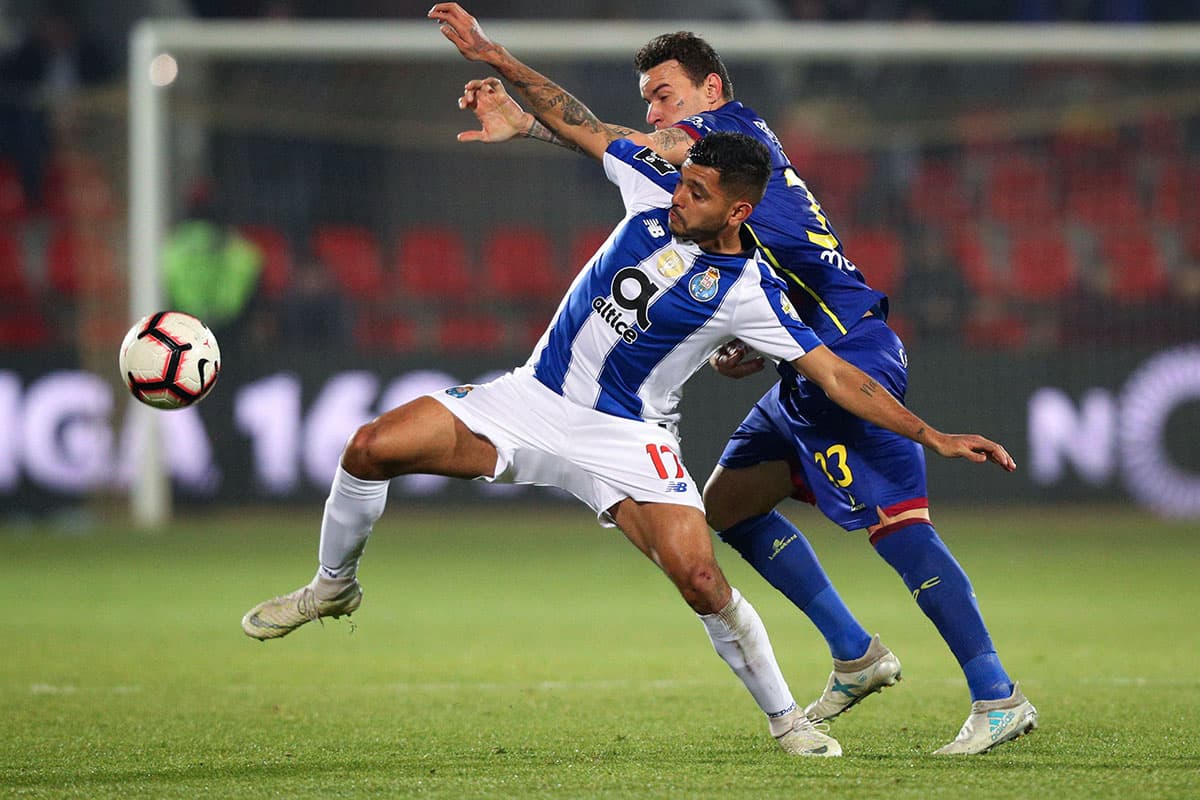 Con el duelo casi definido el Chaves encontró el descuento con un gol de Bruno Gallo al minuto 76' desde el punto penal.