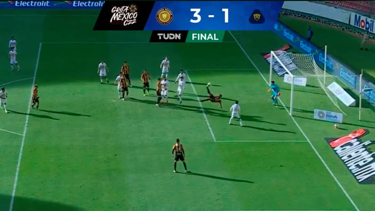 El golazo de chilena del canterano de Chivas con Leones Negros