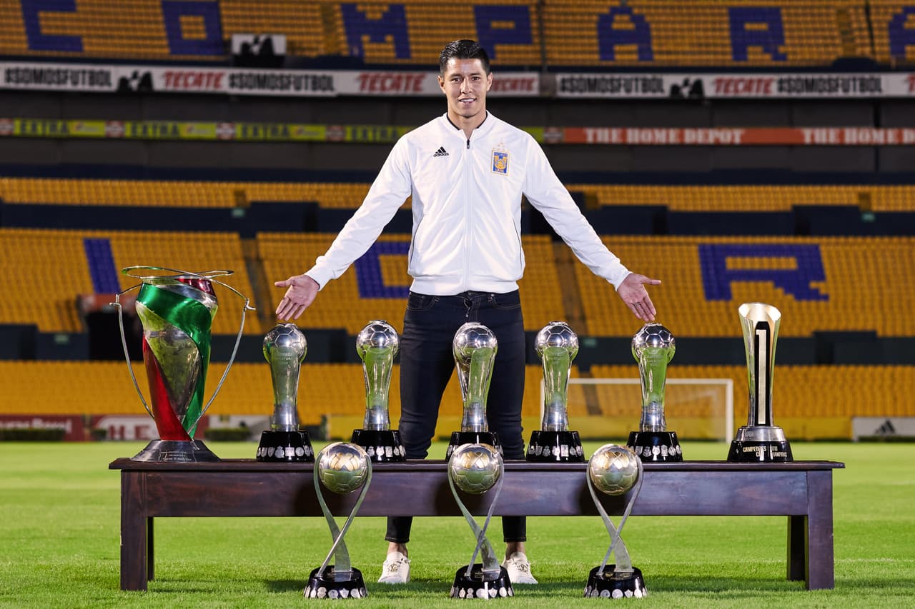 Formado en La Academia del Atlas tras pasar por categorías como la Sub-13, Sub-15, Sub-17 y Sub-20.