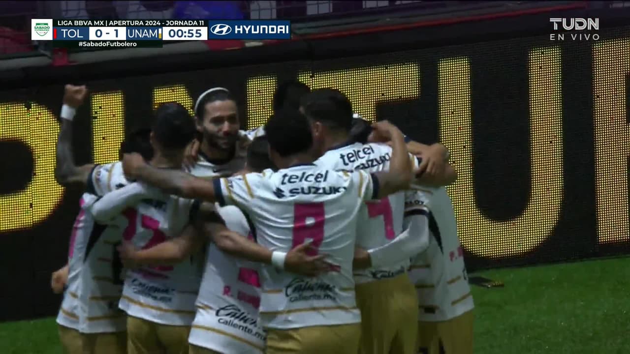 ¡GOL!  anota para Pumas UNAM. César Huerta