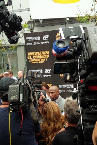 Más de 700 reporteros estuvieron en la conferencia de Manny Pacquiao y Floyd Mayweather Jr., denominada la "Pelea d‎el Siglo".