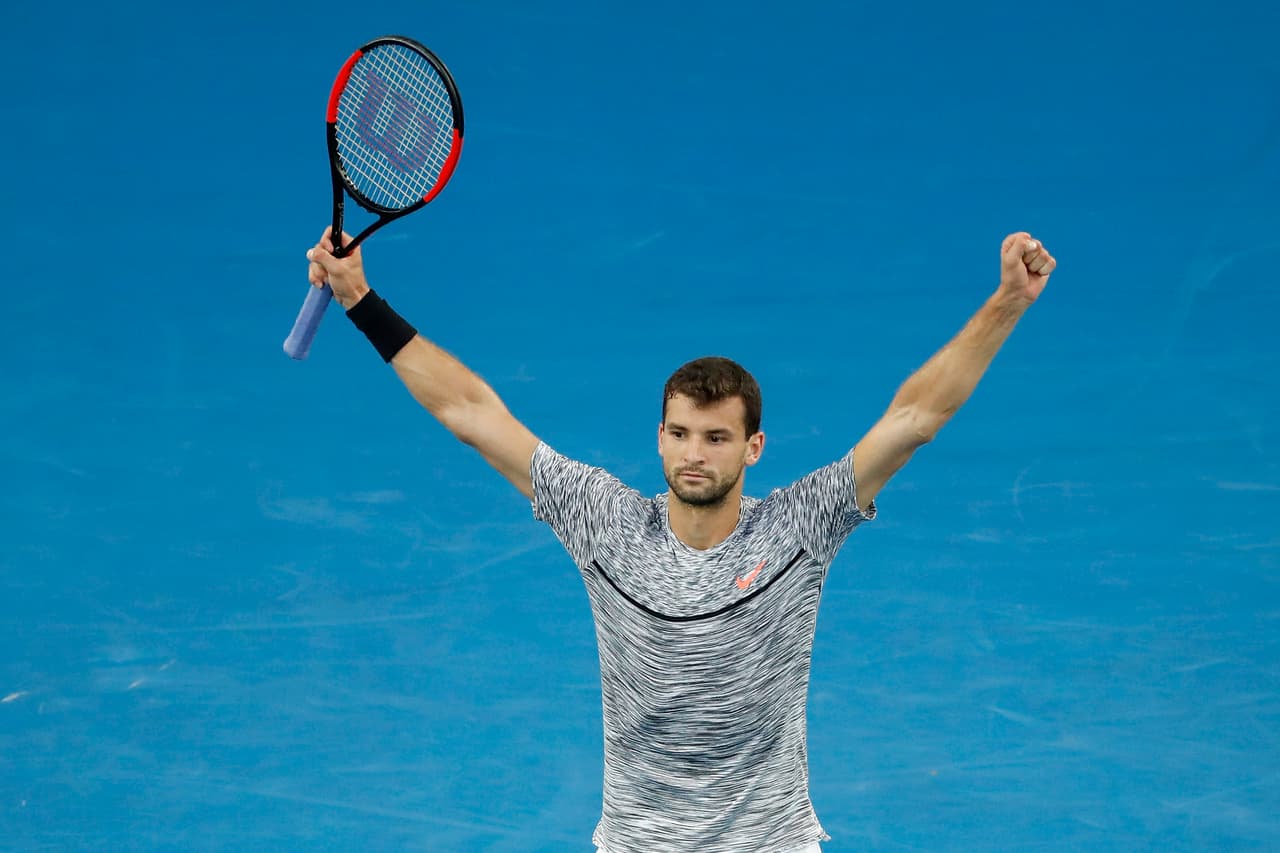 Dimitrov, invicto en lo que va de año tras ganar recientemente en Brisbane el quinto título de su carrera, y derrotar a cuatro de sus adversarios en Melbourne, se enfrentará en cuartos al belga David Goffin, que se impuso al austríaco Dominic Thiem, por 5-7, 7-4 (4), 6-2 y 6-2.