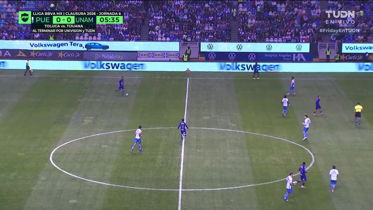 ¡TIRO ATAJADO! disparo por Kevin Velasco.