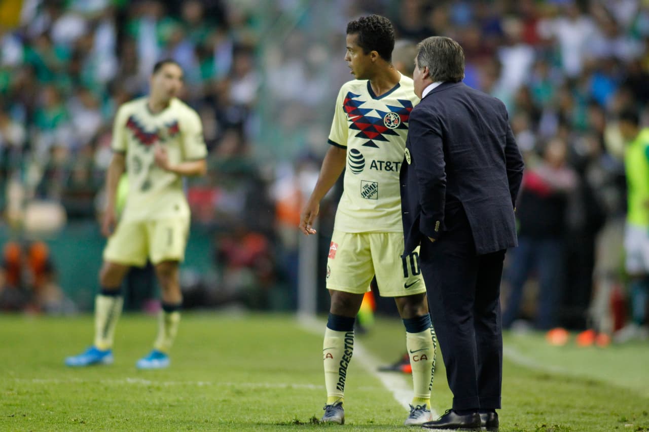 Tras la victoria ante Xolos, Miguel Herrera elogió a Giovani: "Es un jugador diferente"
