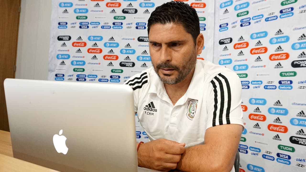 Raúl Chabrand revela la exigencia a los 'extranjeros' del Tri Sub 20