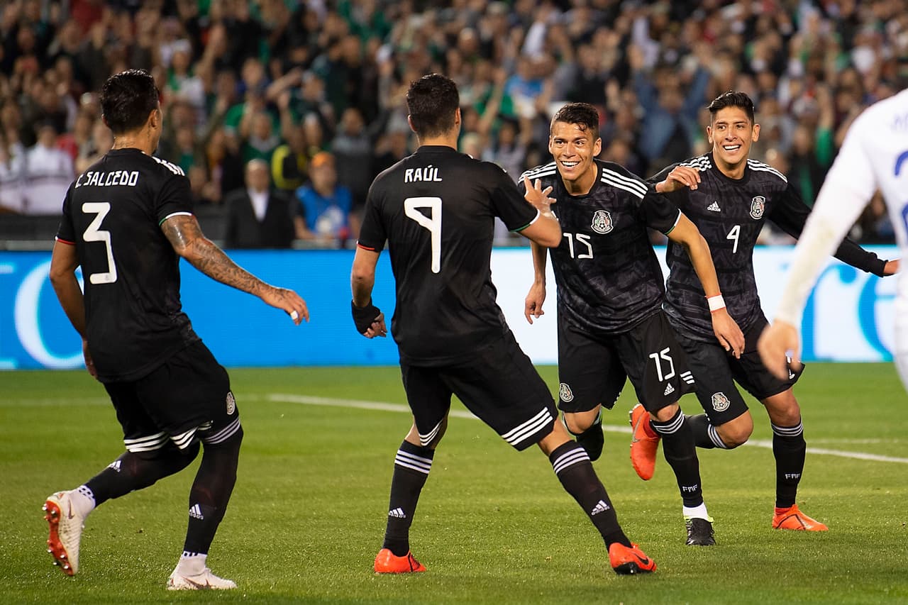 Sin duda, México supo capitalizar sus mejores minutos en el partido y ya tenía ventaja de 2-0.