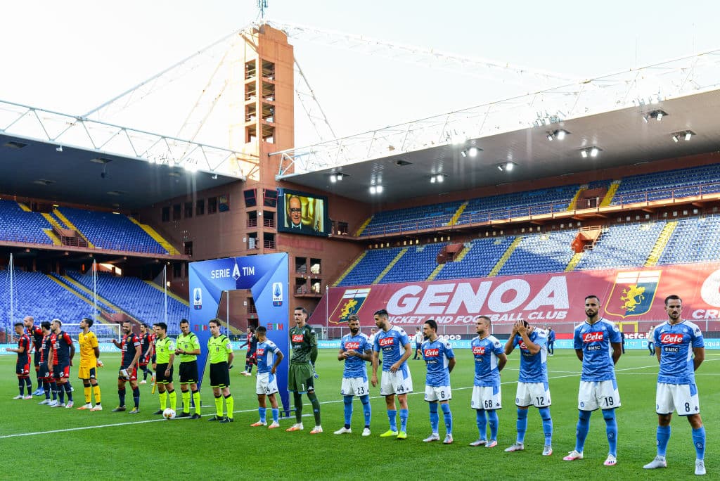 El mexicano Hirving ‘Chucky’ Lozano inició el encuentro en la banca.