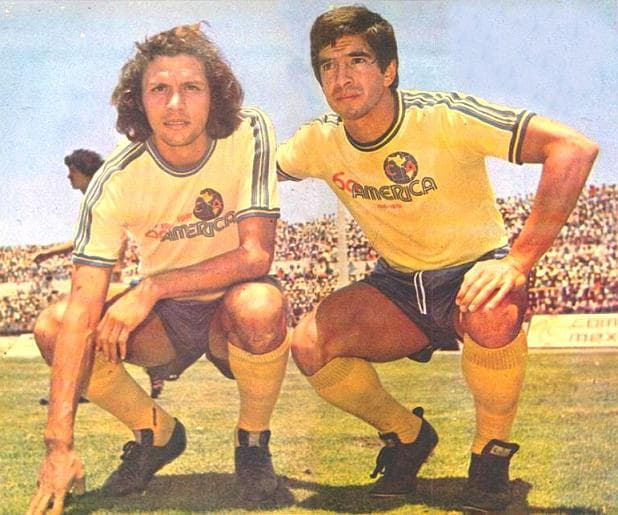 América lograría el bicampeonato en la temporada siguiente con un récord de 8 victorias y 4 derrotas, manteniendo el invicto nuevamente y ganándole la final al Asturias. El equipo mantendría su inercia al grado de conseguir el tetracampeonato.