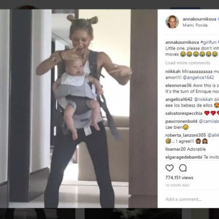 Kournikova también sabe cómo divertirse... Aquí junto a la pequeña Lucy, con quien bailó 'Move to Miami', un tema de su papi.